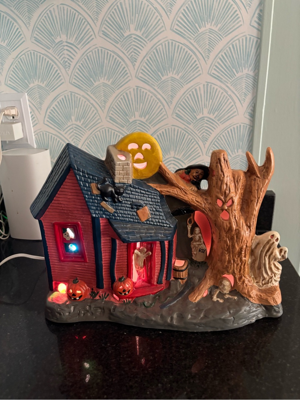 Spooky Red Halloween Haunted House Decoration vintage 1978 collectible